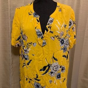 Old Navy Yellow Floral Top Sz XL